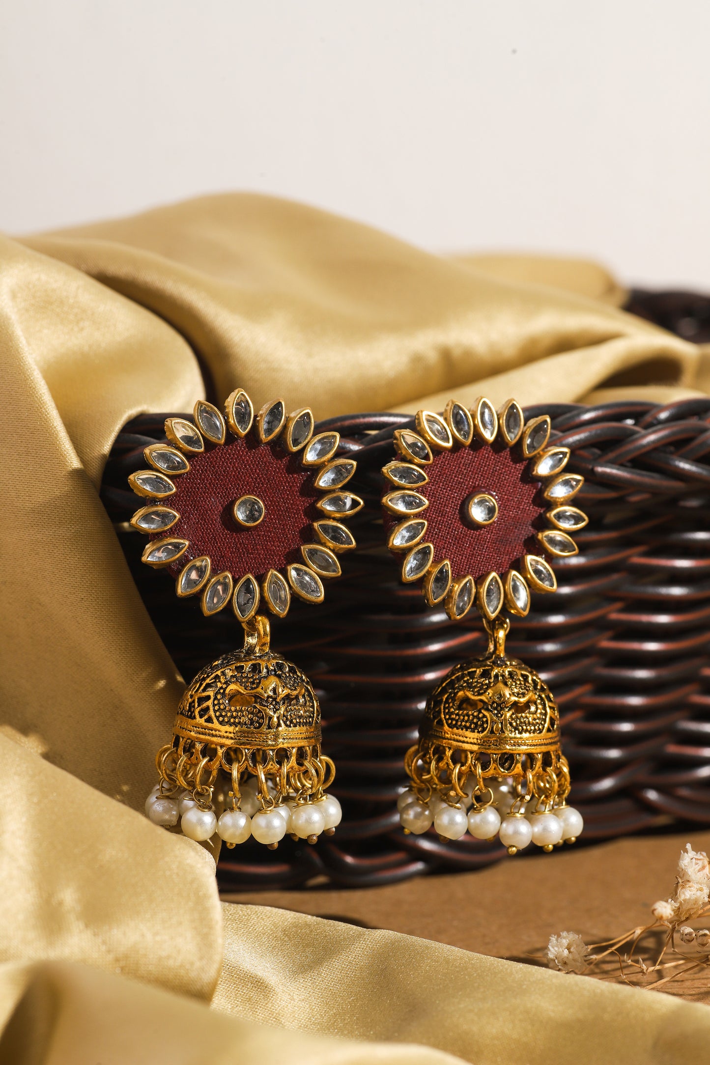Gulnaar Jhumki