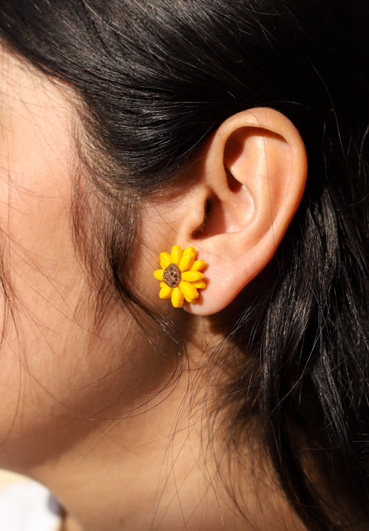 Sunflower Studs