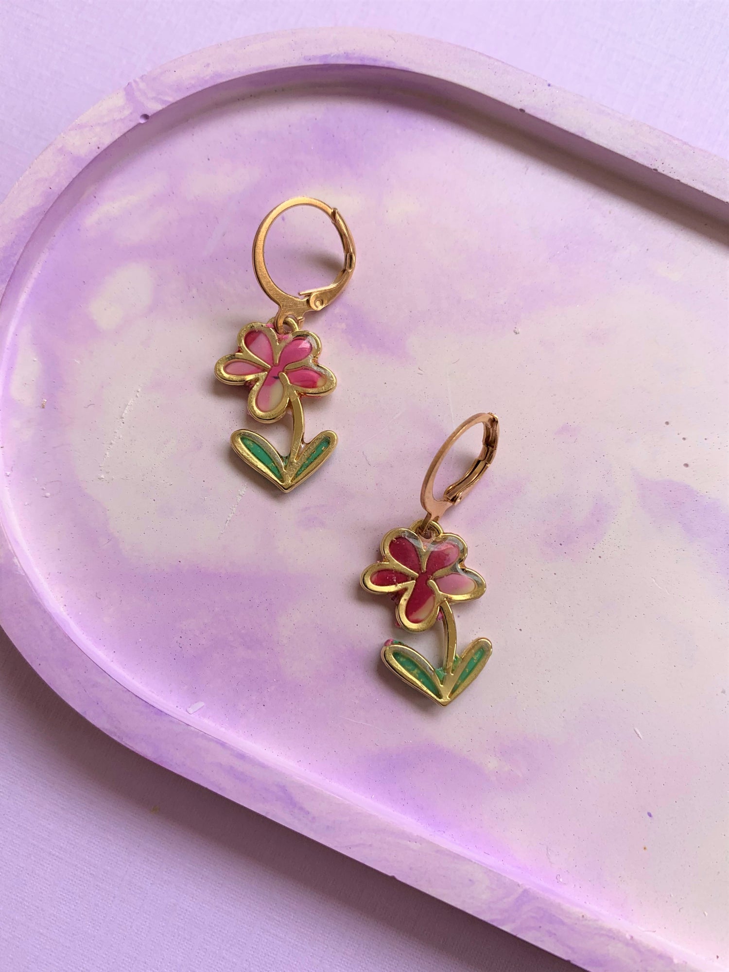 Casual flower earrings