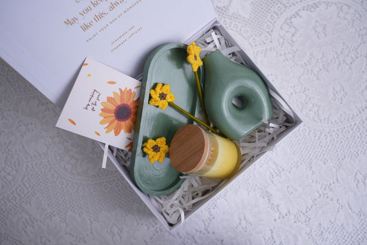 Golden Bloom Gift Box