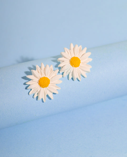 Daisy Studs