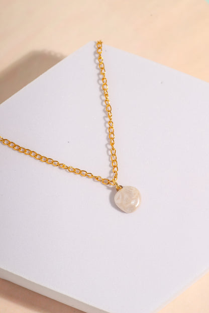 Pretty Pearl Necklace