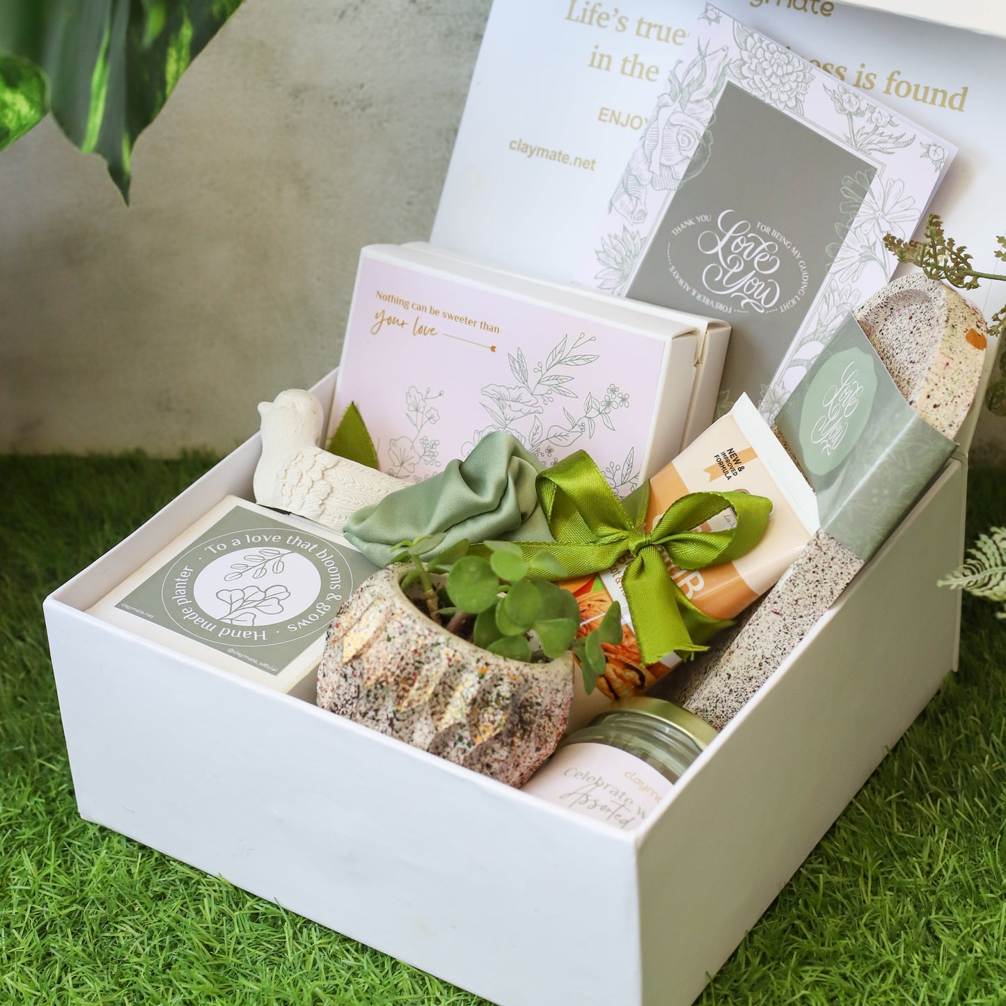 Evergreen Gift Box