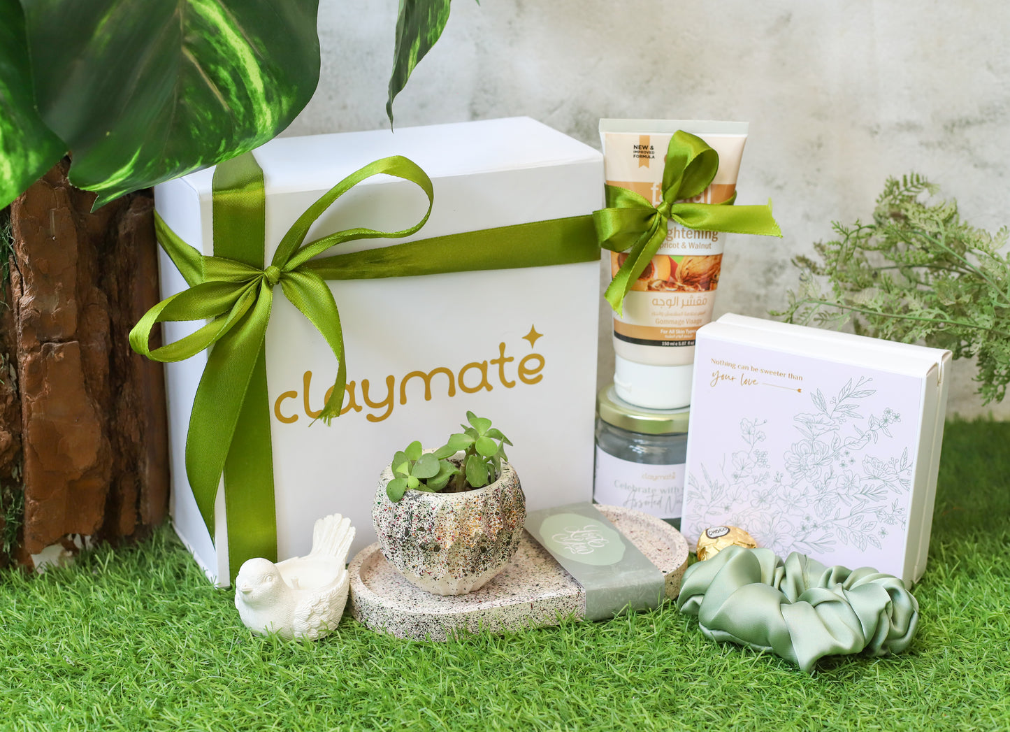 Evergreen Gift Box